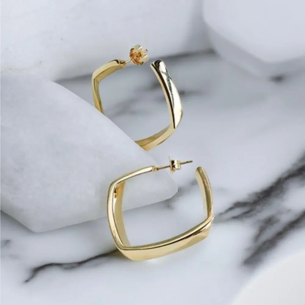 NEW 18K yellow gold plated square classic hoop earrings jewelry B22A - Picture 7 of 8